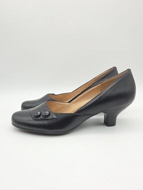 NEW Sofft Black Leather Kitten Heel Pumps Size 8
